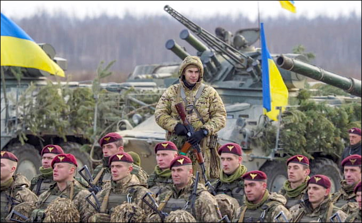 A group of soldiers in uniformDescription automatically generated