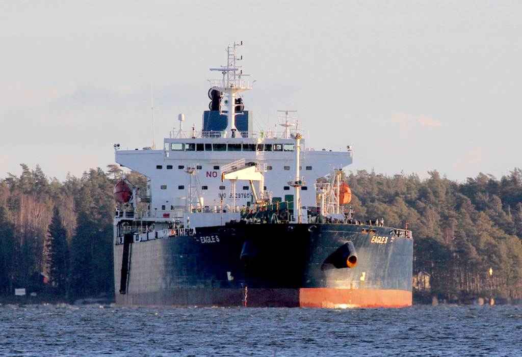 A large ship in the waterDescription automatically generated